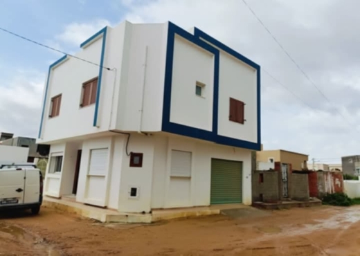 a vendre duplex au centreentre ville elhaouaria