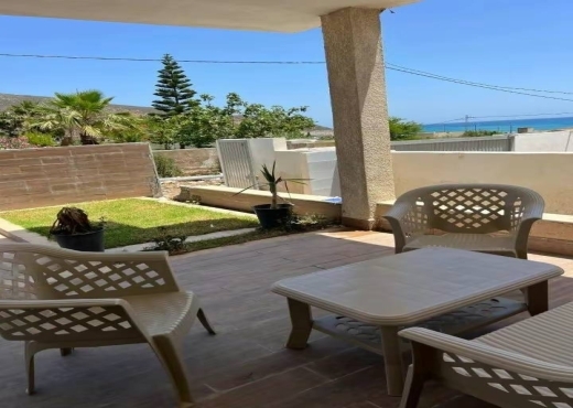 A Louer RDC Villa à la plage Haoueria - image 2