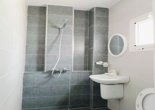 a vendre duplex au centreentre ville elhaouaria