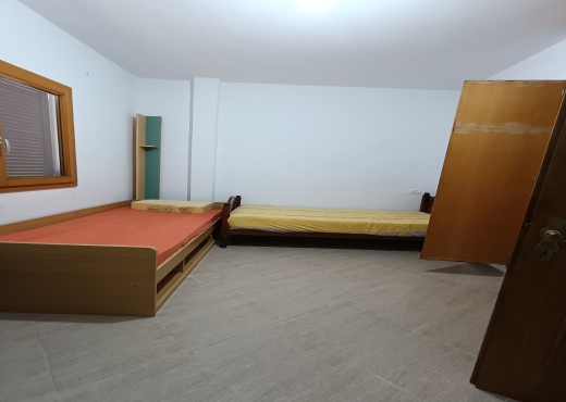 a vendre duplex au centreentre ville elhaouaria - image 4